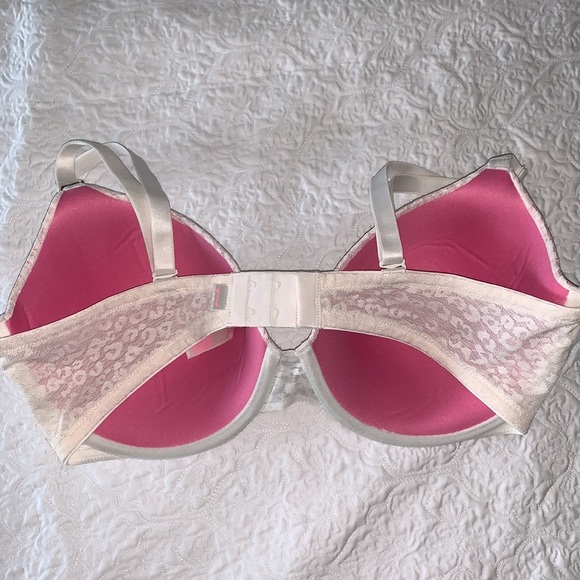 pink wear everywhere t-shirt lightly lined bra - Picture 6 of 8
